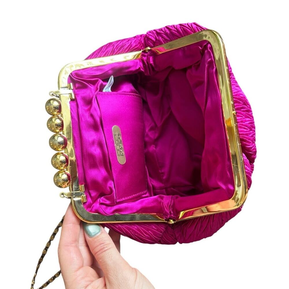 Fuschia Pink Pleated clutch with gold chain - Picture 6 of 6
